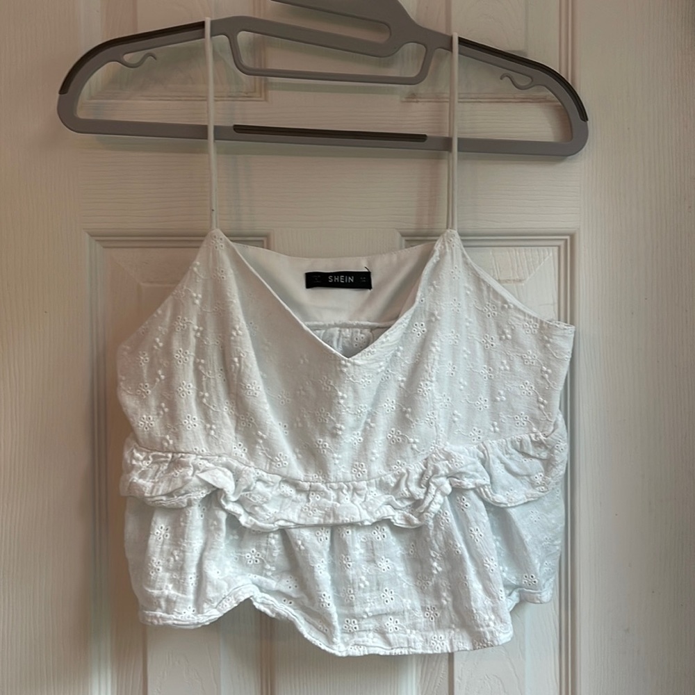 White Summer Flow Top
